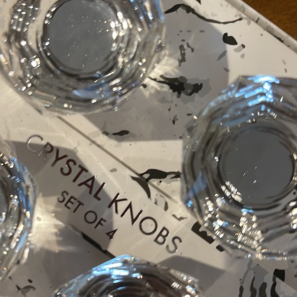 Sparkly Faceted Crystal and Silver Drawer Pulls Knobs - Picture 2 of 3